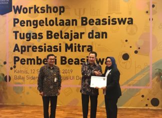 BP Batam Menerima Penghargaan dari Universitas Indonesia