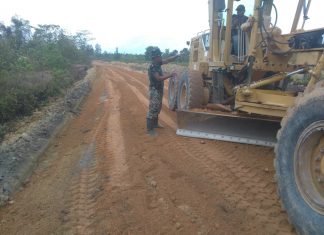 Satgas Kejar Tayang Pembangunan Jalan Warga Desa Terong dan Aik Seruk