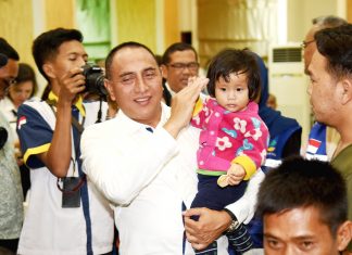 Gubsu Sambut Pengungsi Wamena Asal Sumut
