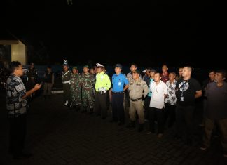 Menjaga Ketertiban dan Keamanan Lingkungan, BP Batam Tertibkan Reklame Tidak Berizin