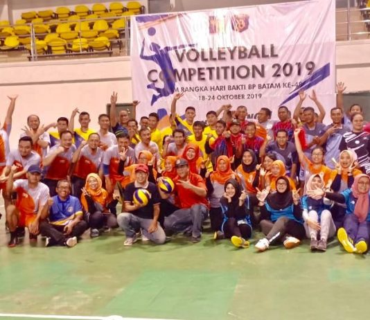 Keseruan Turnamen Voli antar-Anggota Bidang di BP Batam dalam Memeriahkan Hari Bakti BP Batam ke-48