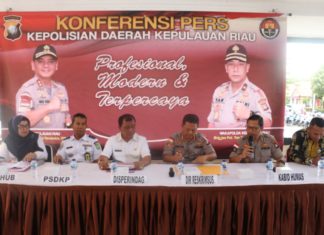 Polda Kepri Papar Menyikapi Antrian Bahan Bakar Minyak(BBM) di SPBU Kota Batam