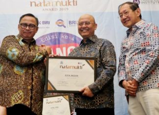Wali Kota Medan Raih Award Natamukti 2019 Majukan UMKM