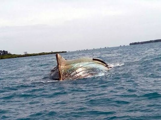 Seorang Nelayan Letung Berhasil Selamat, Setelah Terapung di Atas Tutup Viber Ikan