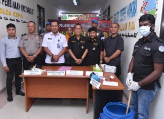 DITRESNARKOBA POLDA KEPRI MUSNAHKAN NARKOTIKA JENIS SABU