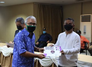 Persekutuan Doa BP Batam Bagikan Paket Sembako untuk Masyarakat Terdampak Pandemi Covid-19
