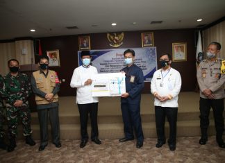 BP Batam Terima Bantuan APD dari Temasek Foundation Singapura