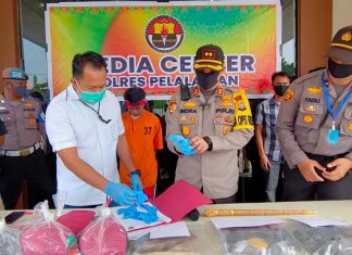 Polres Pelalawan Ungkap Kasus Pembunuhan Mandor Panen PT Mup