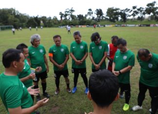 Jalin Kebersamaan PS BP Batam All Star dan PS Polda Kepri All Star Gelar Pertandingan Persahabatan