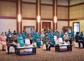 Gubernur Lantik Kepengurusan PKK Kepri