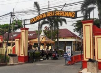 Kepala Desa Pulo Tagor Baru, Kecamatan Galang, Deli Serdang, ditangkap Aparat Kepolisian