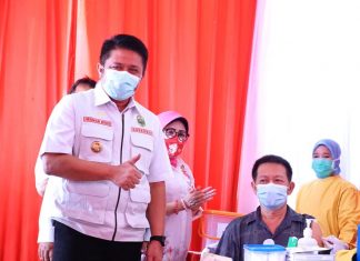 Sumsel Mulai Vaksinasi COVID-19 bagi Pedagang Pasar