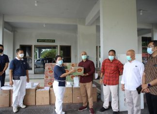 Yayasan Buddha Tzu Chi Batam Kembali Berikan Bantuan Makanan bagi Pasien Covid-19