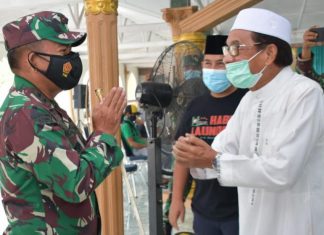 Pelaksanaan Vaksin Dosis Ke II kepada Masyarakat dan Guru