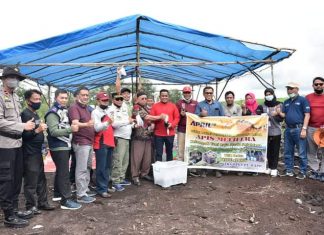 Kunjungi Peternakan Budidaya Madu , Bupati Zukri : Budidaya Madu Bisa Meningkatkan Perekonomian Daerah