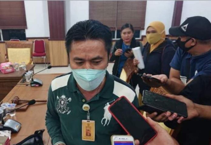 Anggota DPRD Kota Komisi I Utusan Sarumaha.SH Minta Pelaku Pemukulan Anggota Bea Cukai Harus Di Proses Hukum