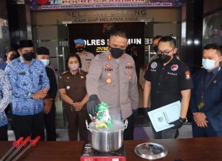 Pemusnahan Barang Bukti Sabu 1kg oleh Polres Karimun