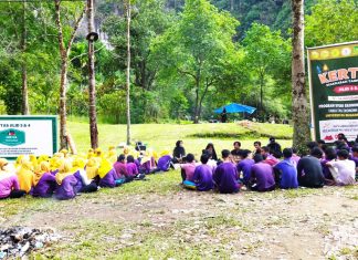 HIMA EP FEB UMRI Melaksanakan KERTAS Jilid 3 dan 4