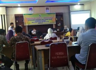 Pelatihan kepada pelaku UMKM Di Aula Dinas DPMPTSP Pelalawan
