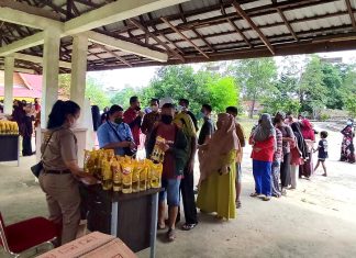 Asian Agri Group Salurakan 18 Ribu Liter Migor Harga Terjangkau