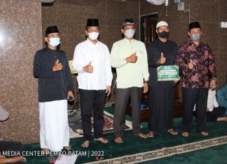 Safari Ramadan di KSB Tiban Mentarau, Rudi Pastikan Komitmen Bangun Infrastruktur Jalan Pemukiman