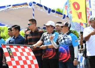 Pesan Gubernur Ansar Saat Buka Kejurnas Drag Bike Region Sumatera