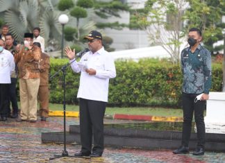 Serahkan SK CPNS dan P3K, Bupati Karimun Pesan Utamakan Pelayanan ke Masyarakat