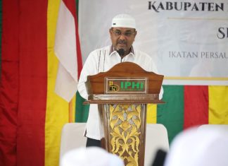 Bupati Karimun Hadiri Pelepasan Puluhan Calon Jamaah Haji dari IPHI