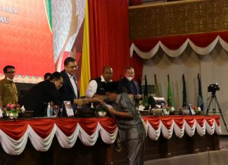 DPRD Kepri Setujui LPP APBD Kepri Tahun 2021 Menjadi Perda