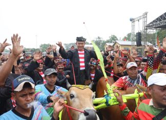 KASAD Gelar Lomba Kerapan Sapi di Bangkalan Untuk Lestarikan Budaya Madura