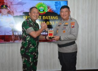 SILATURAHMI KAPOLDA KEPRI KE KOREM 033/WP DAN KODIM 0315/TANJUNGPINANG PROPINSI KEPRI