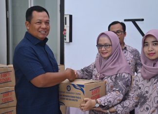 Pangdam Brawijaya Salurkan Sembako di Yayasan Harapan Tama