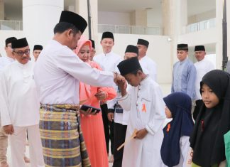 Peringatan Malam Nuzulul Qur’an dan Santunan Anak Yatim, Rudi Wujudkan Batam Madani Modern dan Sejahtera