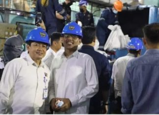 Pemusnahan barang bukti Bea Cukai di hadirin wakil ketua I DPRD Batam