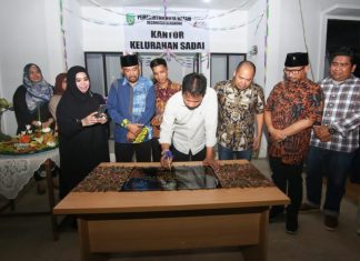 Wali Kota Bersama Ketua DPRD Batam Resmikan Kantor Lurah Sadai