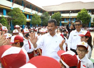 Wujudkan Indonesia Emas 2045, Kepala BP Batam Berikan Motivasi ke Sekolah