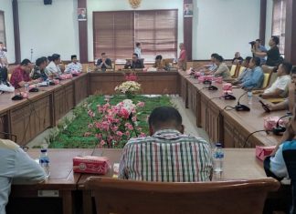 RDP Komisi I DPRD Kota Batam Tentang Konflik Warga Perumahan Namarina dengan Perangkat RW