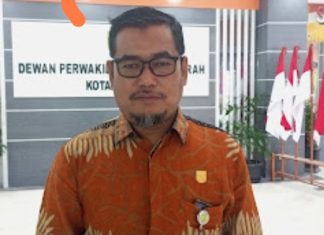 Pelajar SMP Muhammadiyah berkunjung Ke Kantor DPRD Kota Batam