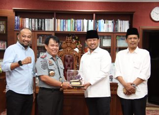 Kepala Imigrasi Kelas I Khusus TPI Batam menggelar kunjungan sekaligus silaturahmi dengan Pimpinan DPRD Kota Batam