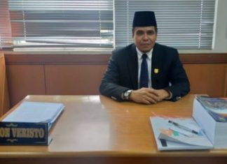 Anggota Komisi III DPRD Terkait Debu berterbangan yang mengakibatkan Gatal – Gatal Penduduk sekitar