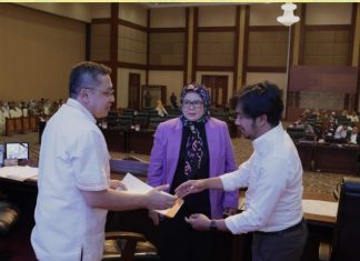 Fraksi DPRD Sampaikan Pandangan Umum Terkait LPP-APBD dan RPJPD