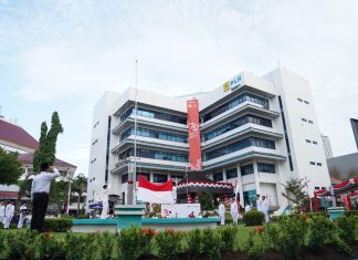 Rayakan Kemerdekaan RI ke-79, PLN Batam Gelar Upacara Bendera dan Serahkan Bantuan BPJS ke Masyarakat