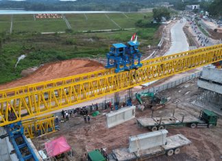 Pekerjaan Flyover Sei Ladi Memasuki Tahap Pemasangan Balok Girder