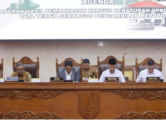 Rapat Pansus DPRD kota Batam Tentang Pembentukan Tata Tertib Kota Batam