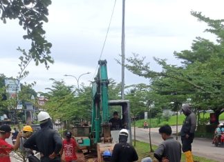 Tindaklanjuti Laporan Masyarakat, BP Batam Lakukan Perbaikan Jalan Letjen Suprapto SP Plaza