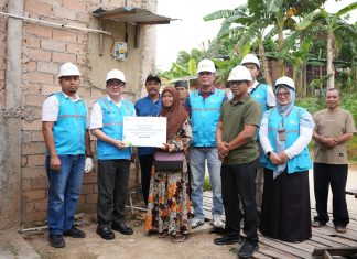 PLN Batam Nyalakan Terang di Empat Kelurahan, Warga Nikmati Listrik Gratis di Momen HLN ke-80