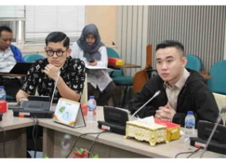 Rapat Pansus DPRD Batam Di Hadiri Sejumlah Kadis Pemko Batam