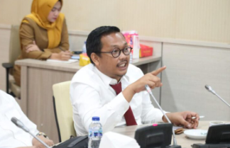 Rapat Ranperda tentang Adminduk dengan Sejumlah OPD Pemko Batam