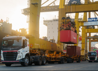 Pelindo Petikemas Luruskan Kabar Antrean Kapal di Pelabuhan Tanjung Perak