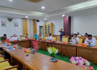 DPRD Batam Desak Dishub Evaluasi Kebijakan Parkir di Bahu Jalan